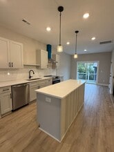 546 Beatties Ford Rd in Charlotte, NC - Building Photo - Building Photo