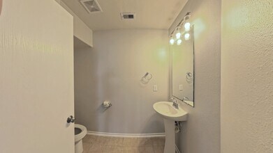 2843 Maybrook Hollow Ln in Houston, TX - Building Photo - Building Photo