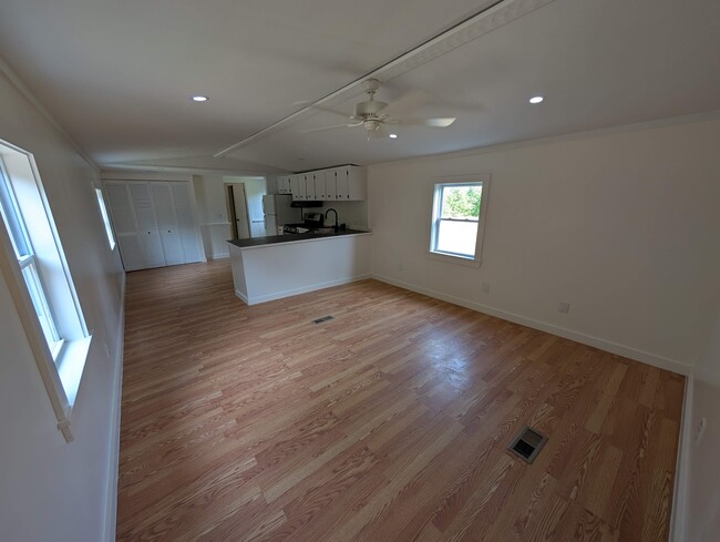 6 Snow Valley Rd in Bridgton, ME - Building Photo - Building Photo