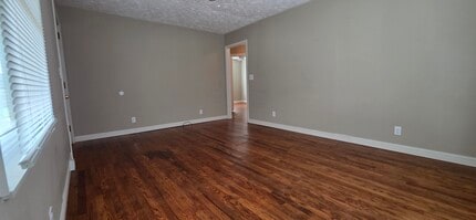 703 N North St in Johnson City, TN - Building Photo - Building Photo