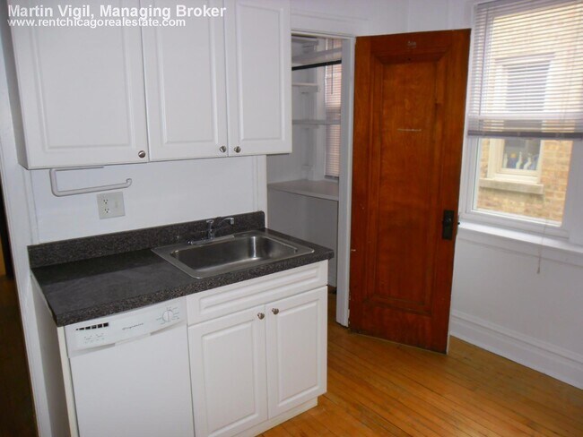 4866 N Magnolia Ave in Chicago, IL - Building Photo - Building Photo