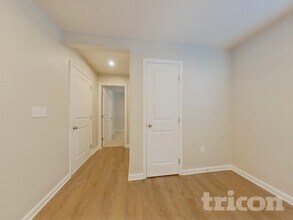 8991 Celtic Dr in Winston, GA - Foto de edificio - Building Photo