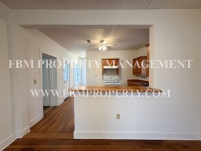 310 E Parks Ave in Waxahachie, TX - Building Photo - Building Photo