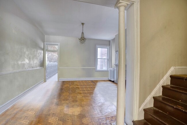 property at 2813 N Calvert St