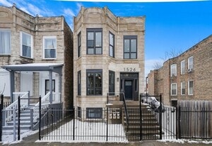 1526 S St Louis Ave in Chicago, IL - Building Photo