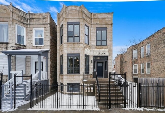 property at 1526 S St Louis Ave
