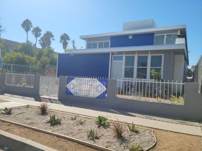 property at 709 S Flower St