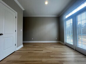 444 Woodbark Ct in Mauldin, SC - Foto de edificio - Building Photo