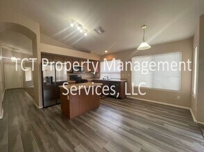 41280 W Sanders Way in Maricopa, AZ - Building Photo - Building Photo