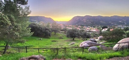 434 Summerhill Ct in Alpine, CA - Building Photo - Building Photo