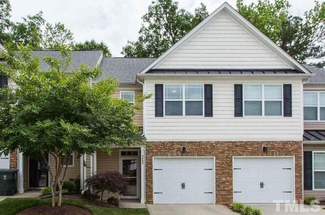 2005 Fieldhouse Ave in Raleigh, NC - Building Photo