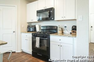 12035 kettle in San Antonio, TX - Building Photo - Building Photo