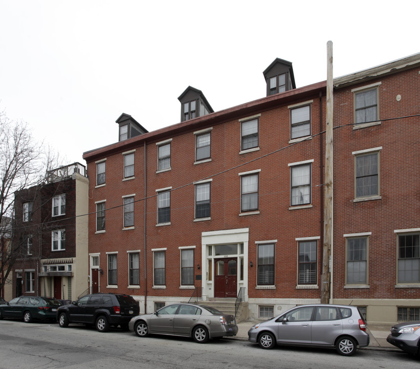 505-509 S 9th St in Philadelphia, PA - Building Photo