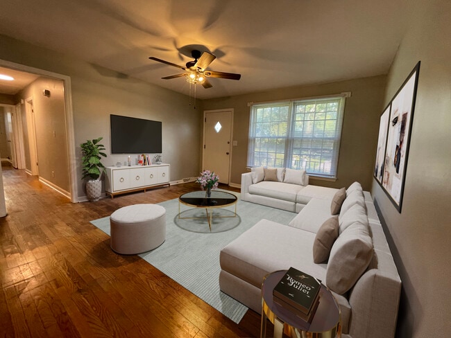 2665 Orchid Ave in North Charleston, SC - Foto de edificio - Building Photo