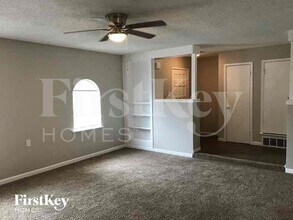 1602 Geraldine Ln in Arlington, TX - Building Photo - Building Photo