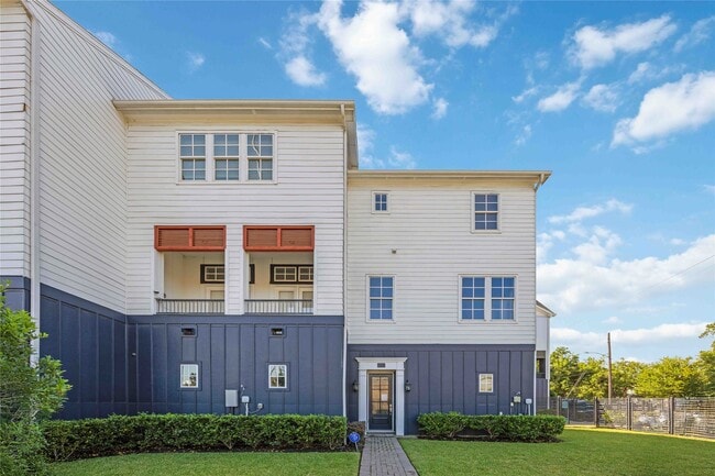 826 Cage St in Houston, TX - Building Photo - Building Photo