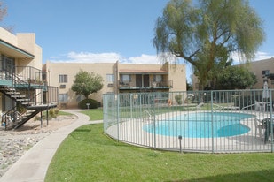 Tierra Alegre in Tucson, AZ - Building Photo