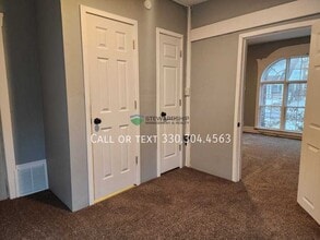 1603 Hampton Rd in Akron, OH - Building Photo - Building Photo