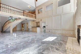 6803 Walton Heath Dr in Houston, TX - Building Photo - Building Photo