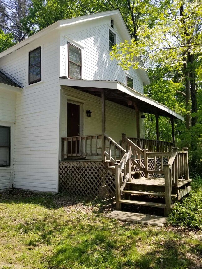 50 NY-343 in Millbrook, NY - Building Photo - Building Photo