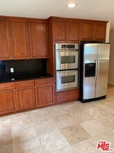 3530 S Bentley Ave in Los Angeles, CA - Building Photo - Building Photo