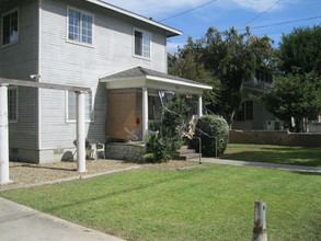 920 S Sultana Ave in Ontario, CA - Building Photo - Building Photo