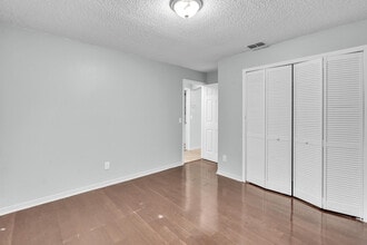 3004 Sugar Bear Trl in Palm Harbor, FL - Building Photo - Building Photo