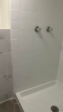85 W 26th St in Bayonne, NJ - Building Photo - Building Photo