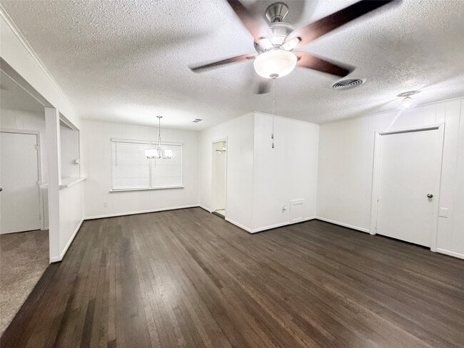 property at 523 Wisteria St