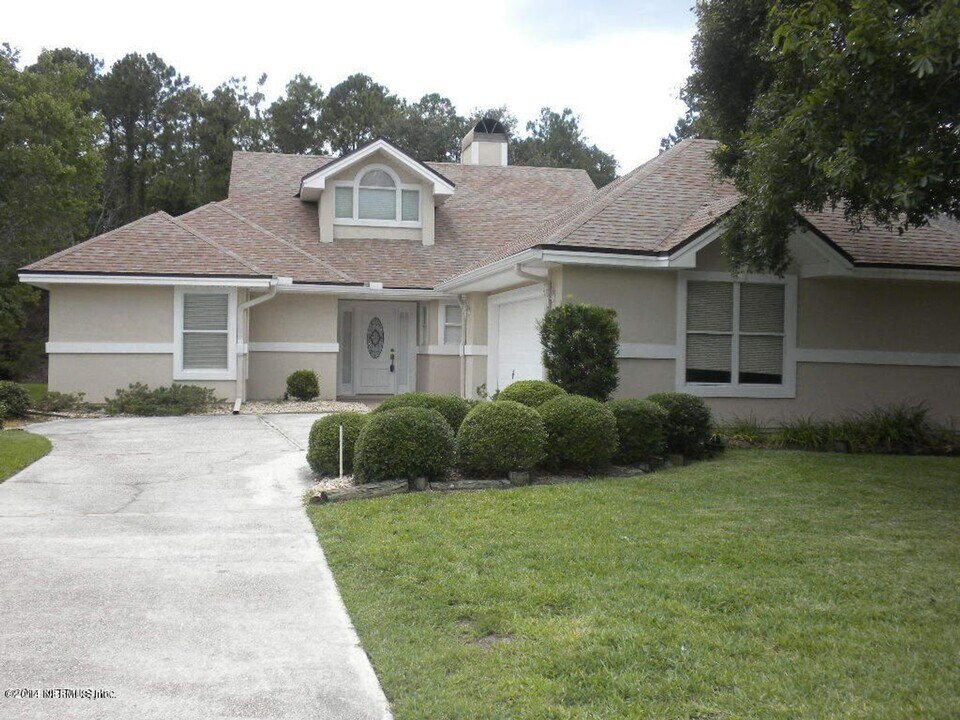 1488 Marsh Rabbit Way in Orange Park, FL - Building Photo
