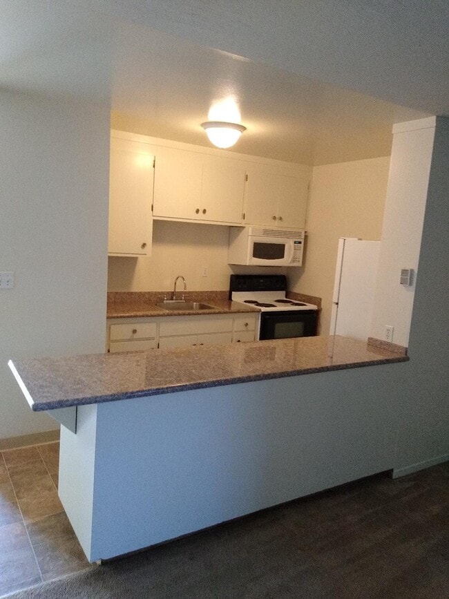 1025 Minnesota Ave, Unit 22