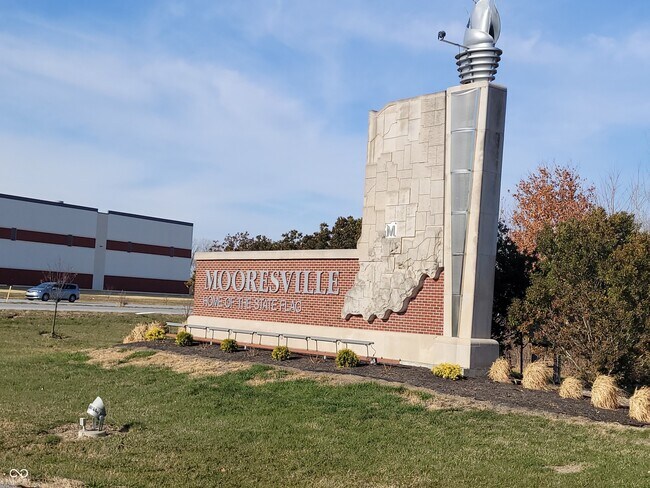 144 E Center Dr in Mooresville, IN - Building Photo - Building Photo