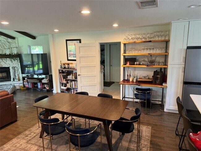 5304 Basswood Ln in Austin, TX - Building Photo - Building Photo