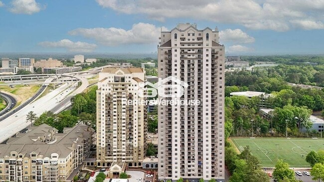 799 Hammond Dr in Sandy Springs, GA - Building Photo - Building Photo