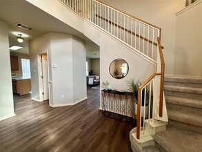 8917 Whiteworth Loop in Austin, TX - Building Photo - Building Photo