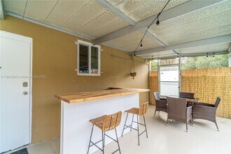 13405 NW 6th Ave in North Miami, FL - Building Photo - Building Photo