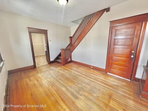 637 E Elm St in Scranton, PA - Building Photo - Building Photo