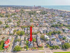 83 Broadway in Ocean Grove, NJ - Building Photo - Building Photo