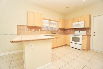 13424 SW 122nd Ave in Miami, FL - Building Photo - Building Photo