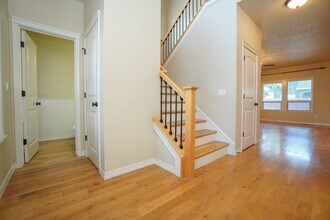 2319 E Challis St in Meridian, ID - Building Photo - Building Photo