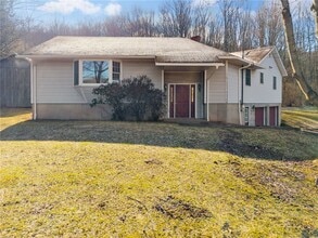 52856 NY-30 in Roxbury, NY - Building Photo - Building Photo