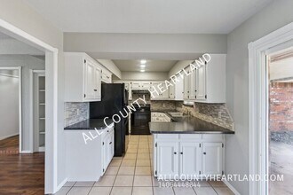 2325 Cypress Ct in Edmond, OK - Building Photo - Building Photo