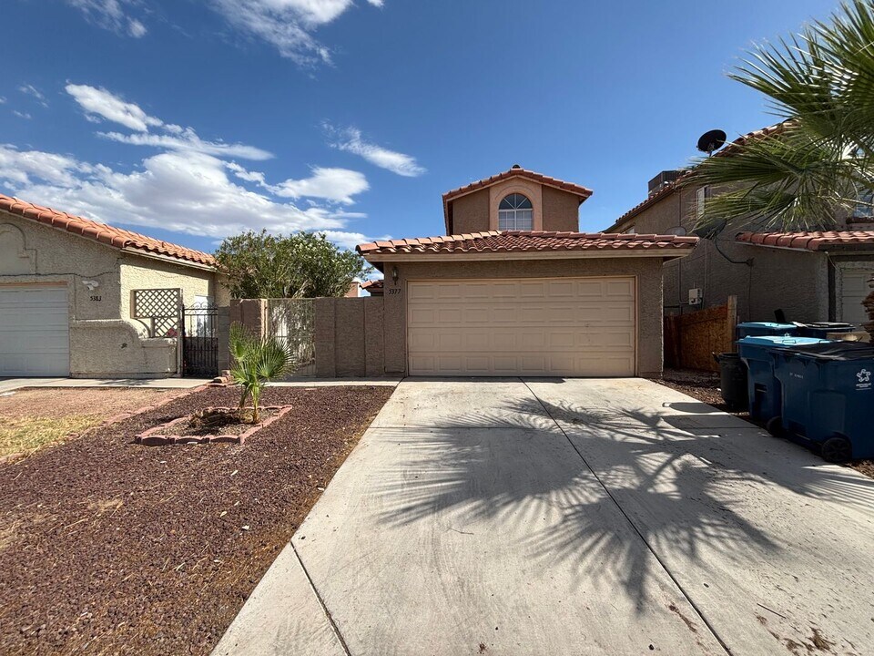 5377 Signet Ct in Las Vegas, NV - Building Photo