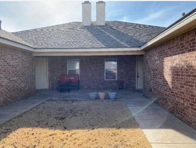 6305 34th Pl in Lubbock, TX - Building Photo - Building Photo