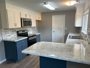25105 36th Ave E in Spanaway, WA - Building Photo - Building Photo