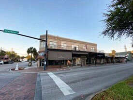 Broadway in Kissimmee, FL - Building Photo