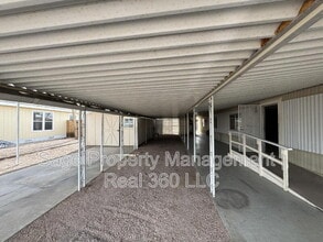 7635 E Golf Ave in Mesa, AZ - Building Photo - Building Photo