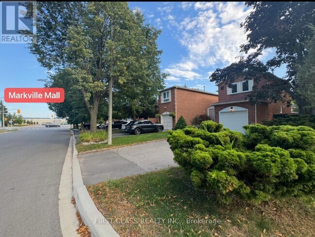 property at 11 Markville Rd