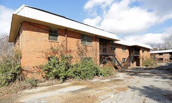 The Sherwood in Birmingham, AL - Building Photo