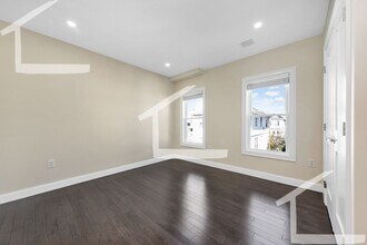 53 Wright Ave in Medford, MA - Building Photo - Building Photo